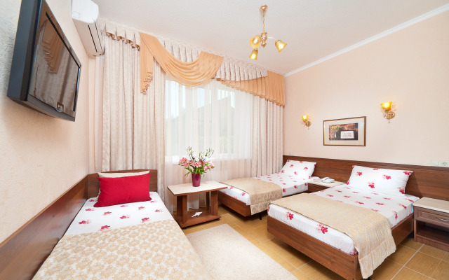 M+ Guest House