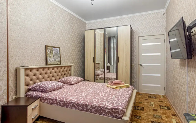 Na Dekabristov 17 Flat
