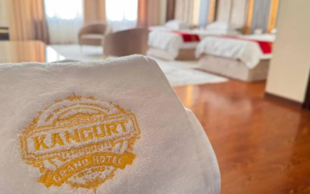 Kangurt Grand Hotel