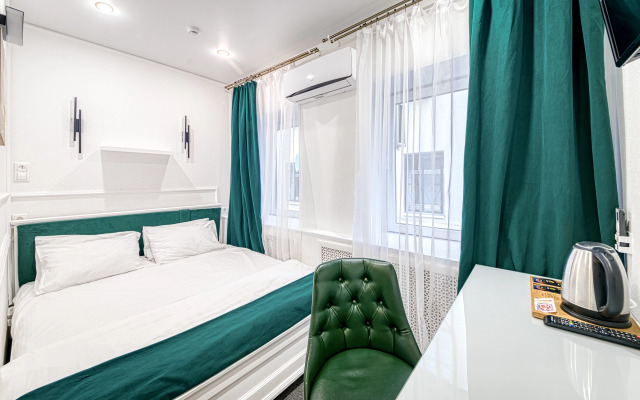 Revival Hotel