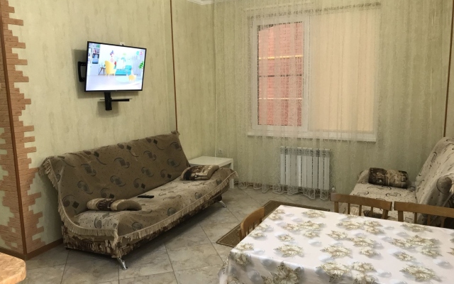 Апартаменты 135 Приморская 7а