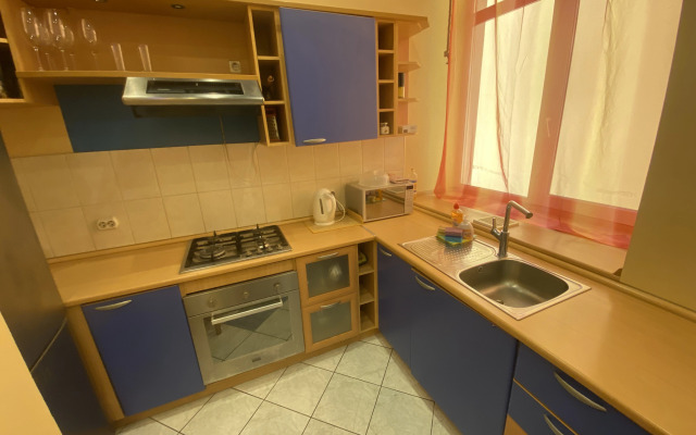 Апартаменты Двухкомнатные на набережной реки Мойки