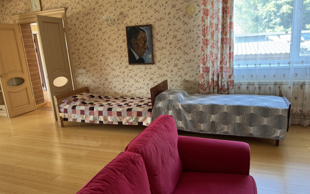 Апартаменты Дом 140 кв Мадрас