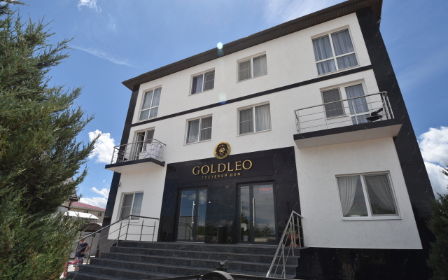 Goldleo Hotel