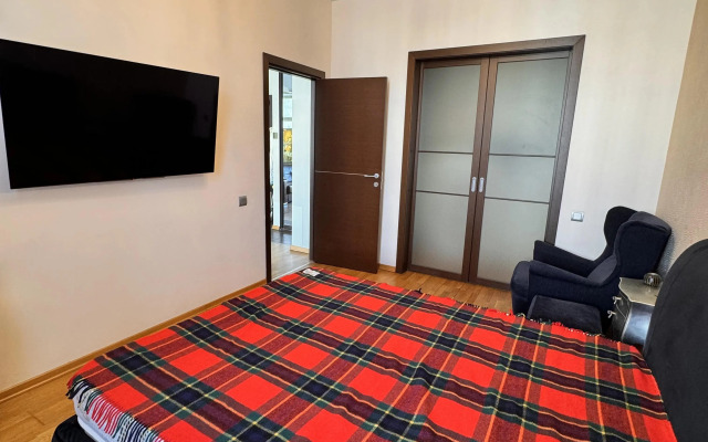 U krasnoy ploschadi Flat