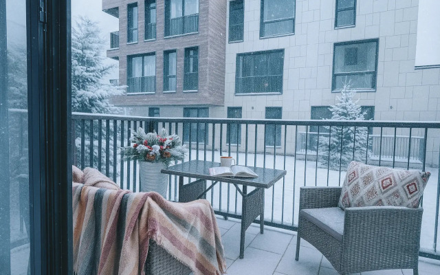 Апартаменты Лукоморье с камином и террасой у курорта