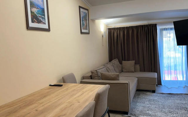 Апартаменты на Гаражной 6 с видом на горы"