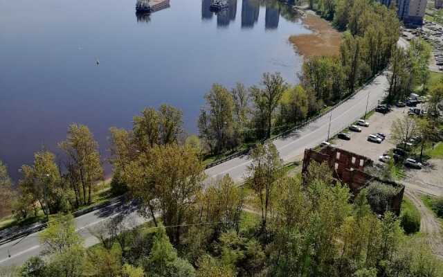 Studio Neva River View Flat
