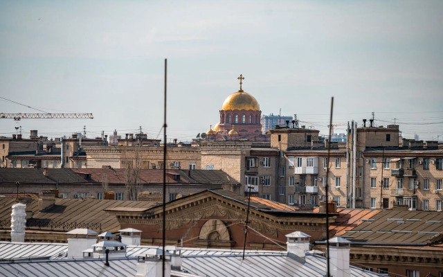 Трёхкомнатные апартаменты на Маршала Чуйкова