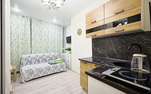 Квартира студия светлая в апарт-отеле Октава