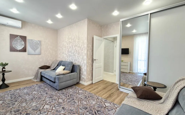 Apartamenty na ulitse Iskry 66/9к1