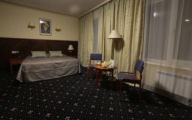 Dom Pionerov Hotel-Museum