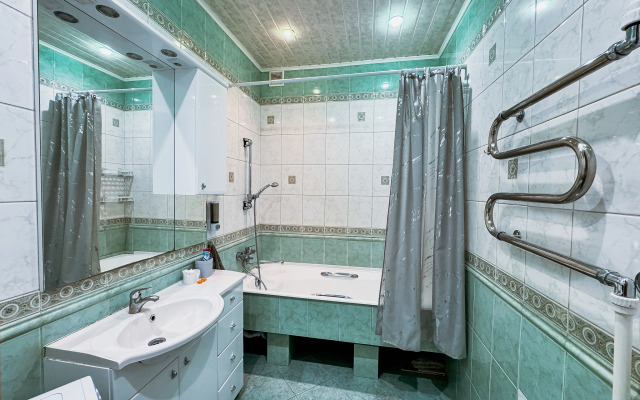 Квартира 2-к. Квартира 80 м² 3 Кровати