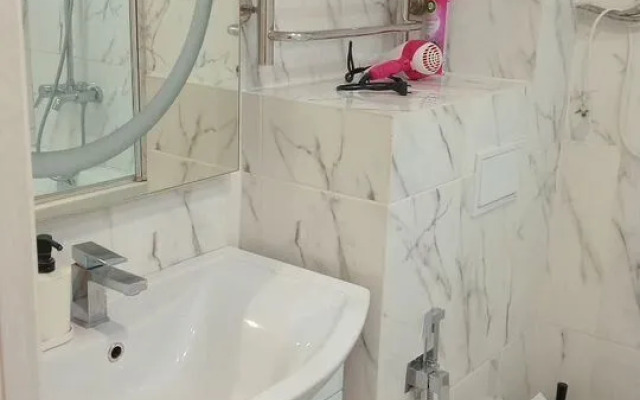 Flat Na Ulitse Chetaeva 44