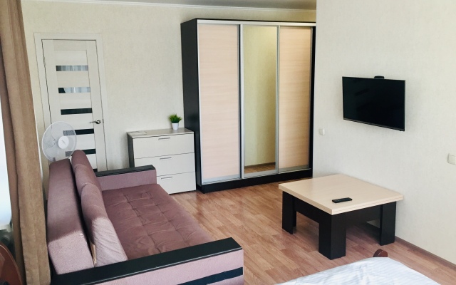 Uluchshennye Apartamenty Lenina 68