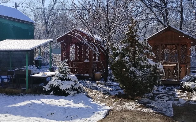 Nadezhda Living Quarters