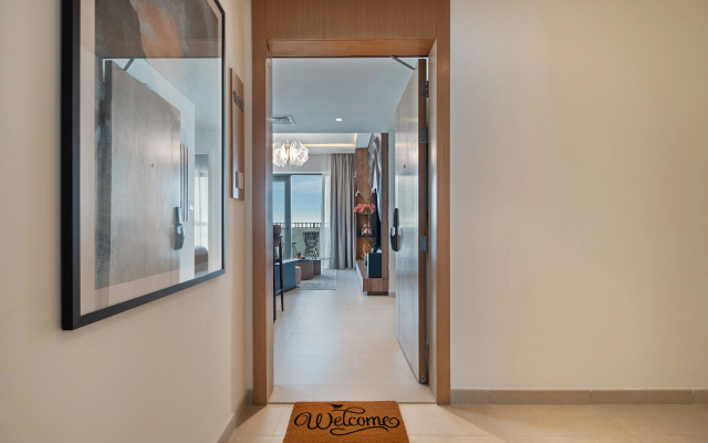 Luxury Stay in Dubai Creek Harbour Apartments