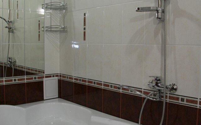 Отель Эсмеральд