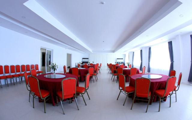 Отель Orson Hotel & Resort Con Dao