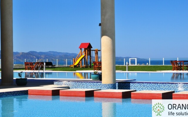Aphrodite Beachfront Village Apartments