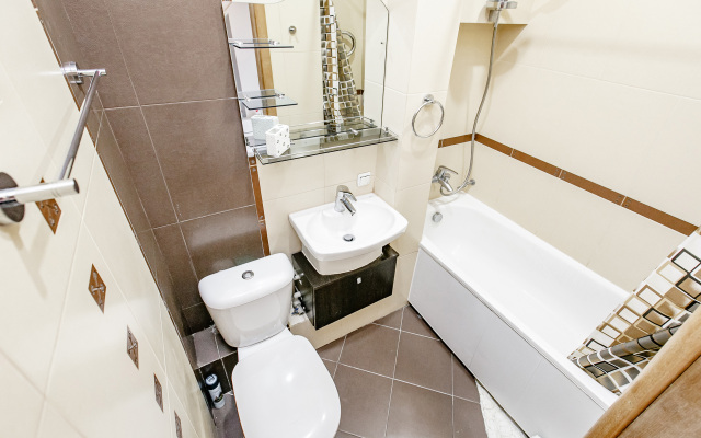 BelaTravel po adresu Kalvatiyskaya, 5 Apartments