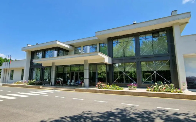 Hotel Gabala Qoruq Resort
