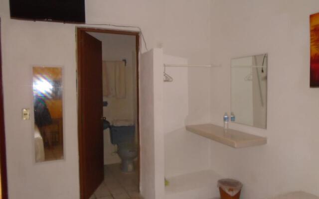 Отель Oasis Cuyutlán by Rotamundos