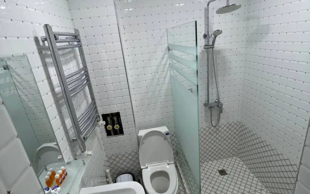 Hotel Status Inn