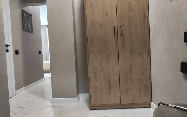 Dizaynerskaya Studiya V Tsentre Abakana Flat