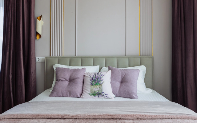 V Samom Tsentre Goroda Flat