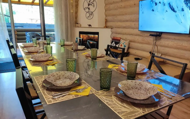 Шале Бревенчатый дом АБЗАКОВО