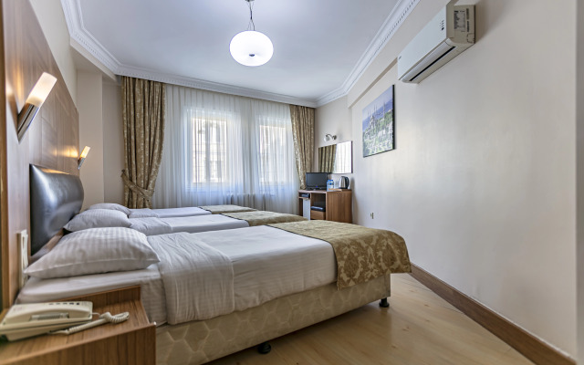 Elasophia Hotel
