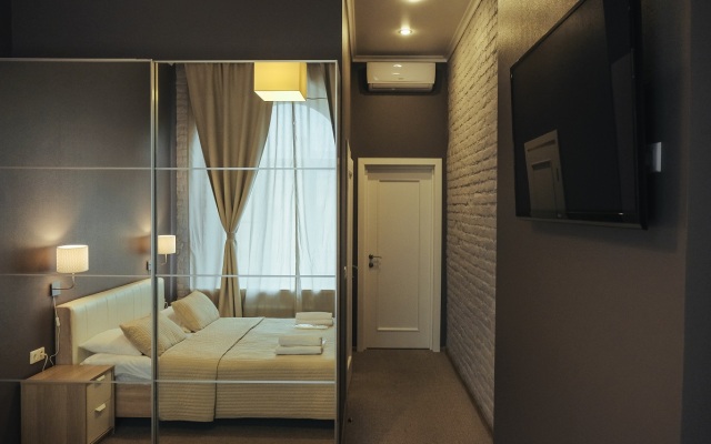 Geleon Mini-hotel