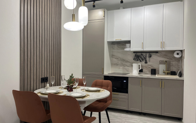 Paradayz Lux S Kaminom V Tsentre Flat