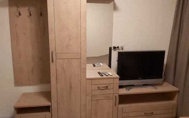 Ryadom s metro Strogino s sobstvennym sanuzlom Apartment