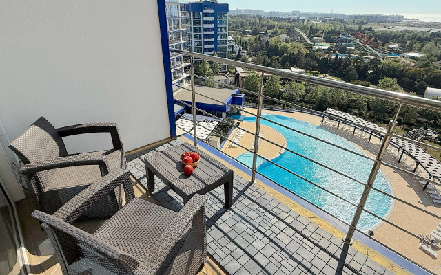 Akvadelyuks u morya, s bassejnom, SPA, plyazhem N834 Apartments