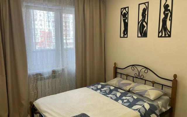 Na Verkhney naberezhnoy 161/13 Flat