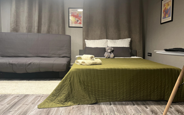 Na Yekaterininskoy Ulitse 122 Flat