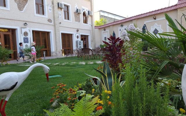 Emirhan Hotel