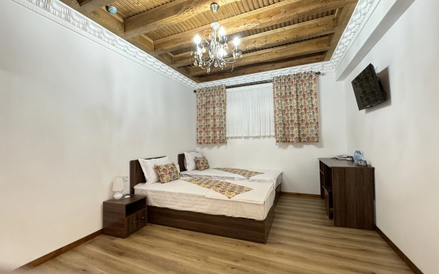 Mahbubakhon Guest House