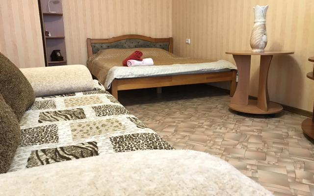 Na U. Kechkemetskaya 101 Flat