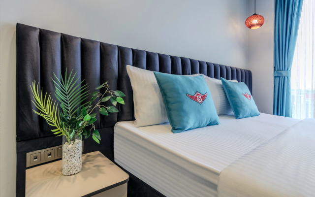 Отель Solin Airport Hotel