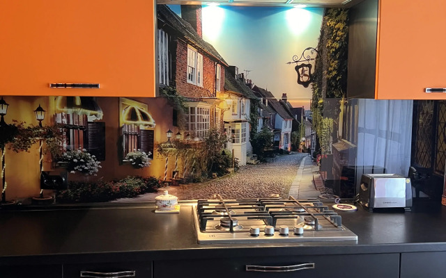 Квартира West wind