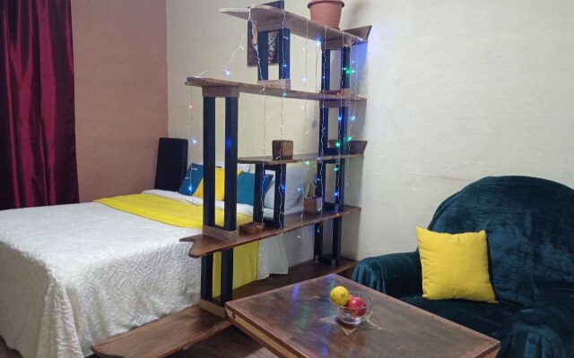 Квартира Live-In-Comfort на Творчества 1к1