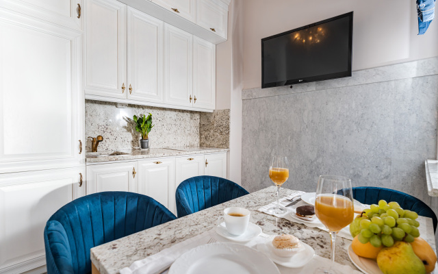 Апартаменты Palazzo 1861, Luxury Apartment near St Isaac's Square