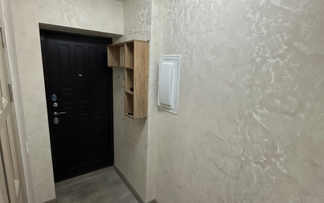 V Dome U Ozera Flat