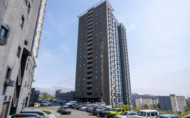 Moreon Prostornye Ryadom S Bukhtoy Zolotoy Rog Apartments
