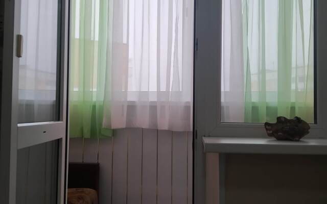 Yevrodvushka Dve podushki u Kolosa Flat