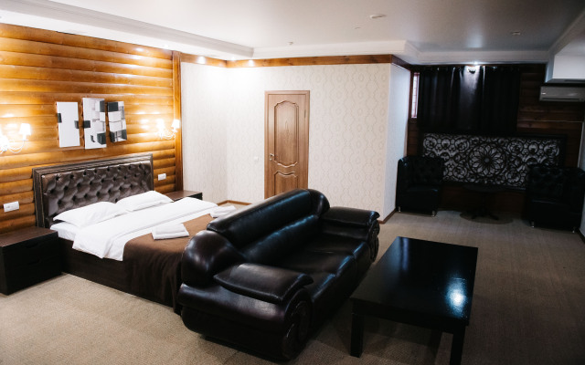 Pride Hotel