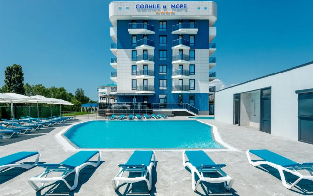 Отель Солнце и море